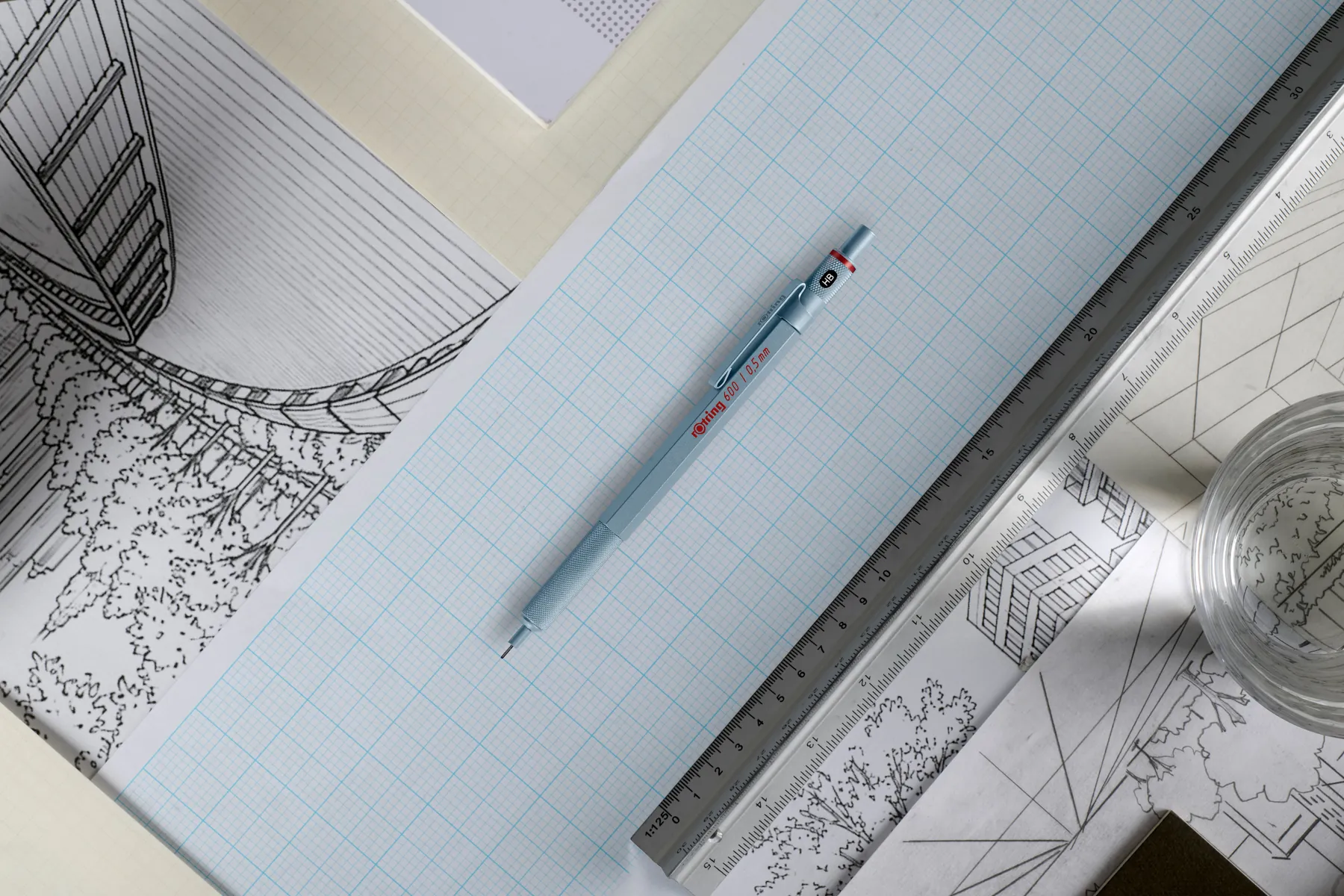 Flatlay with architectural drawings (light blue) – rOtring 600